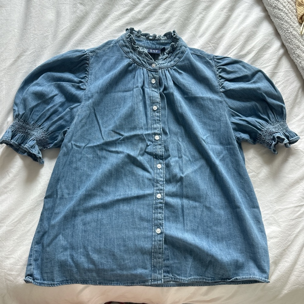 GAP Light Blue Denim Ruffle Sleeve/Neck Top